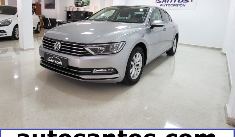 Volkswagen Passat 1.6 Tdi 120cv Advance lleno